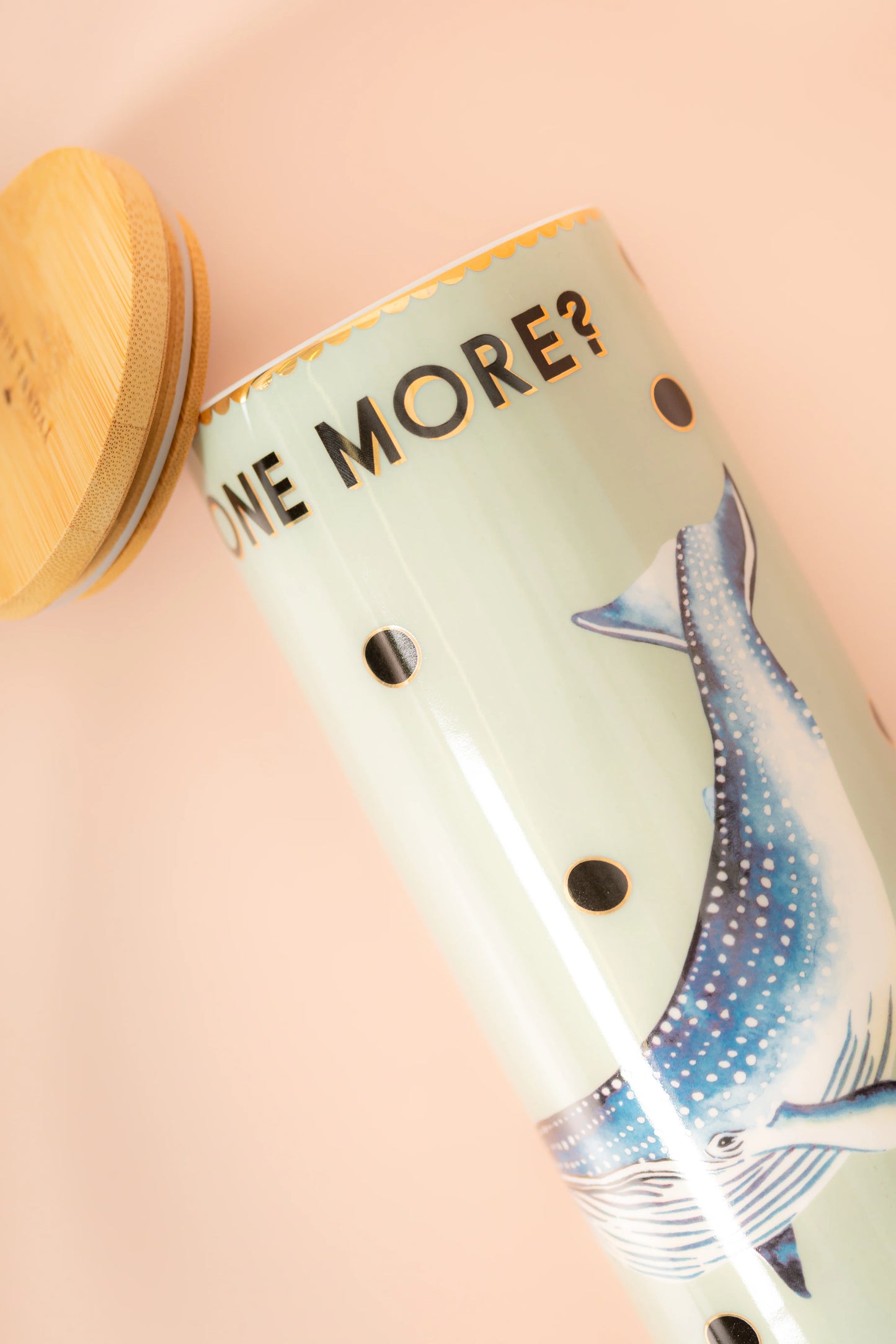 YVONNE ELLEN STORAGE JAR LRG WHALE