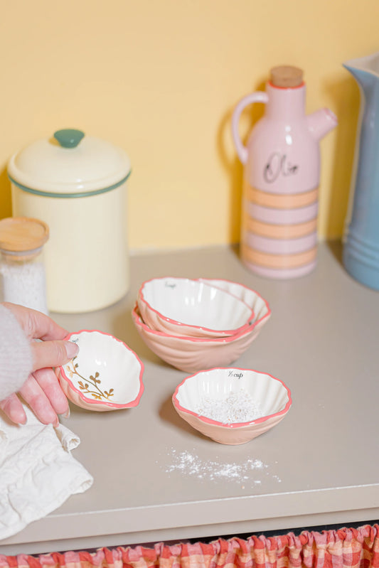 YVONNE ELLEN MEASURING CUPS SHELL