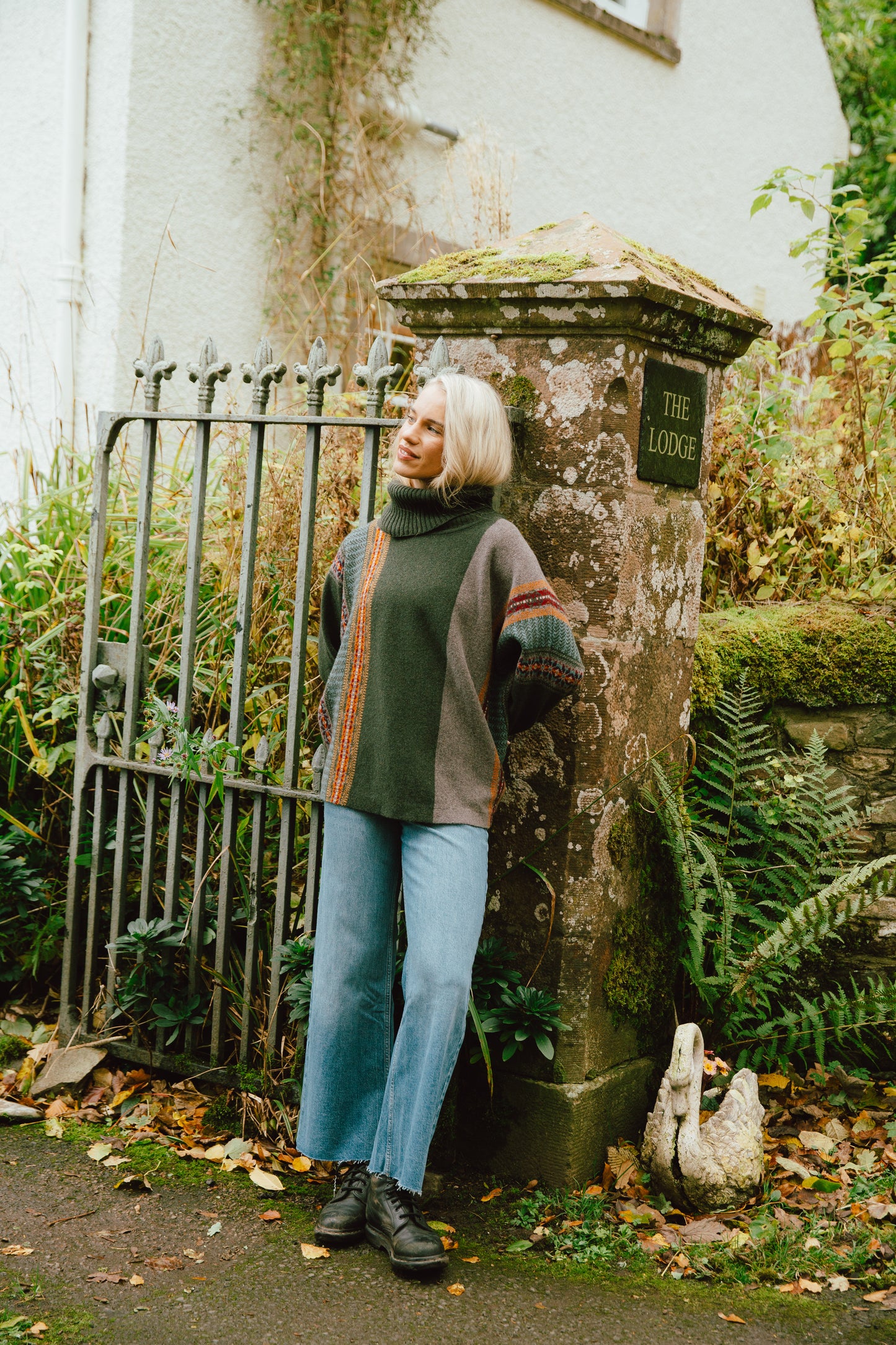 Montrose Cowl Sweater (Bracken)